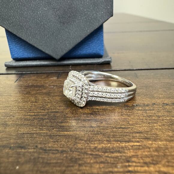 Helzberg Diamonds 14k White Gold Double Halo Bridal Ring 1 1/4CTW Womens 7.5 - Picture 2 of 8